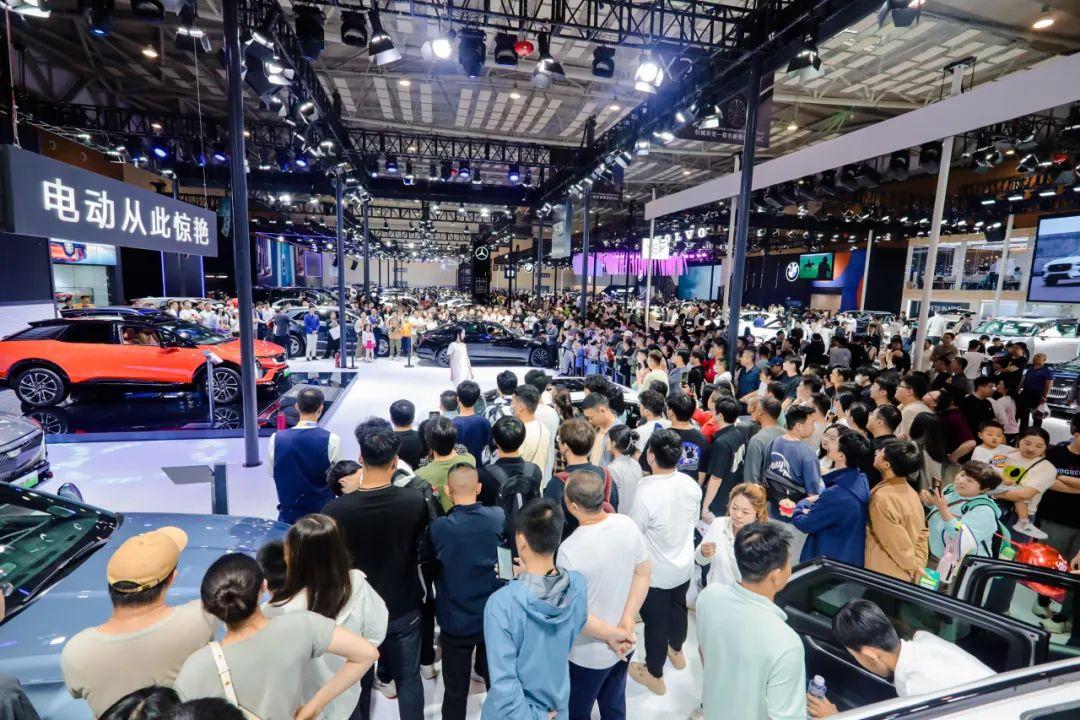 逛车展必看！青岛国际车展带你解锁最新汽车潮流